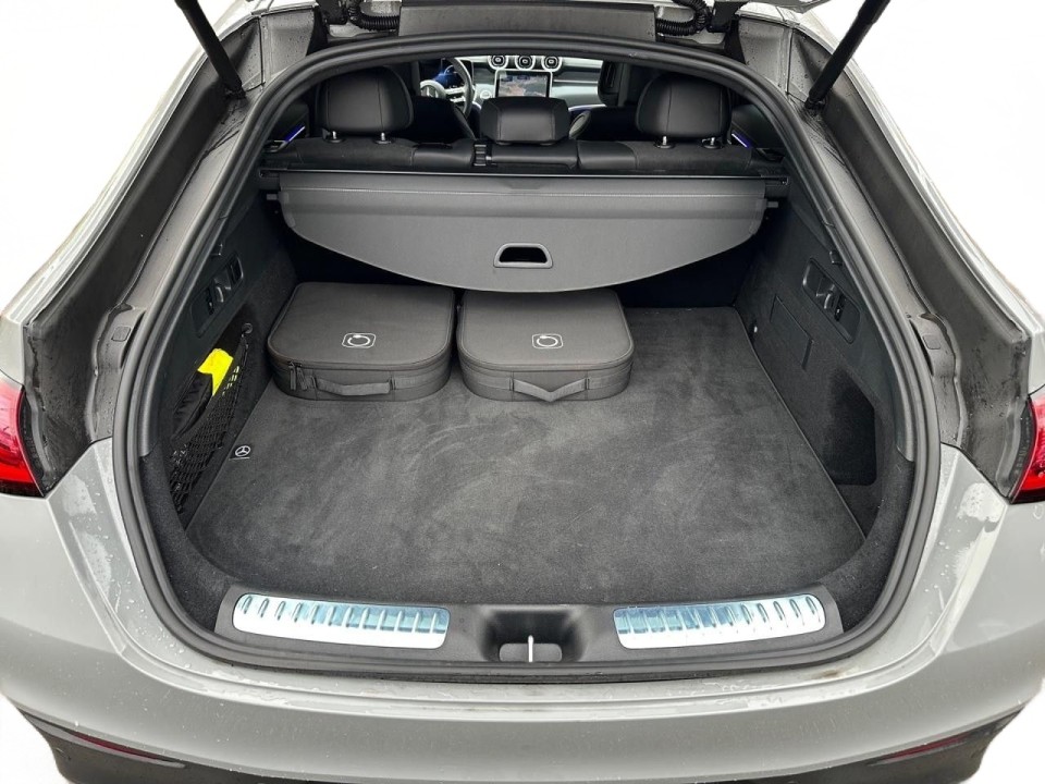 Mercedes-Benz GLC Coupé 300e 4MATIC AMG - foto 20