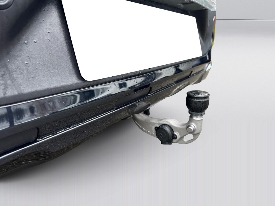 Mercedes-Benz GLC Coupé 300e 4MATIC AMG - foto 23