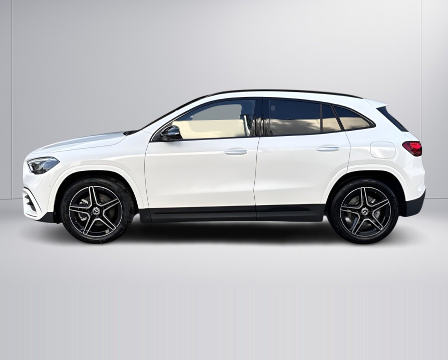 Mercedes-Benz GLA 220 4MATIC - foto 6