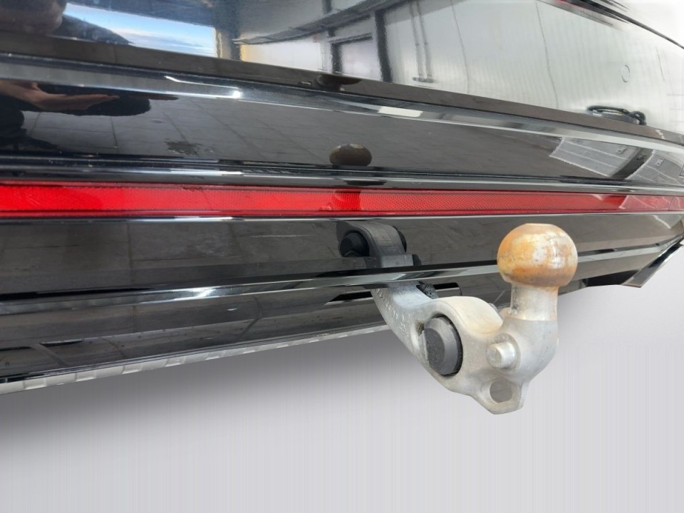 Volkswagen Touareg R-Line - foto 16