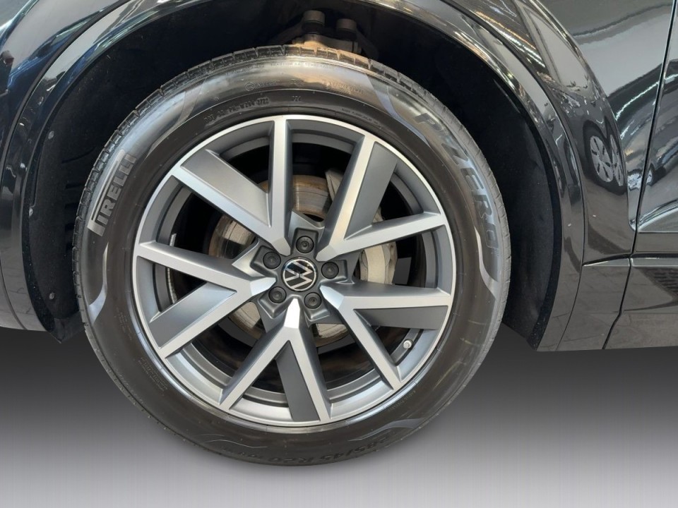 Volkswagen Touareg R-Line - foto 17