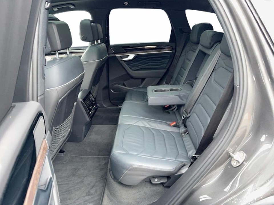 Volkswagen Touareg Atmosphere - foto 9
