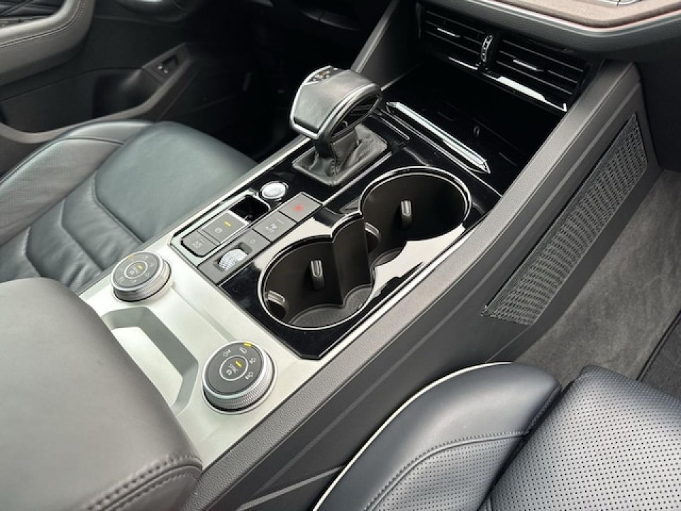 Volkswagen Touareg Atmosphere - foto 20