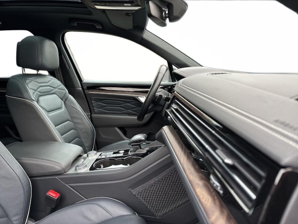 Volkswagen Touareg Atmosphere - foto 15