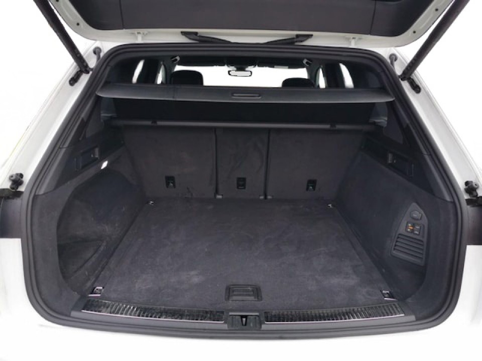 Volkswagen Touareg R-Line - foto 13