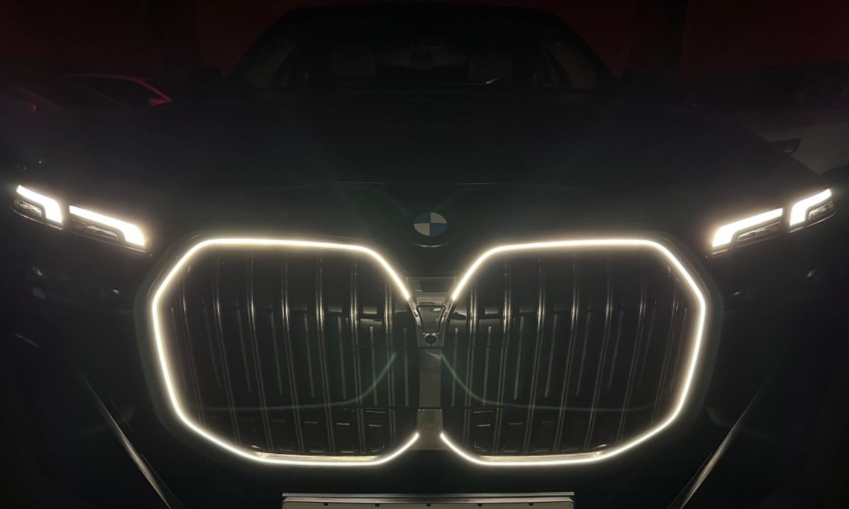 BMW Seria 7 xDrive740d M-Sport - foto 39