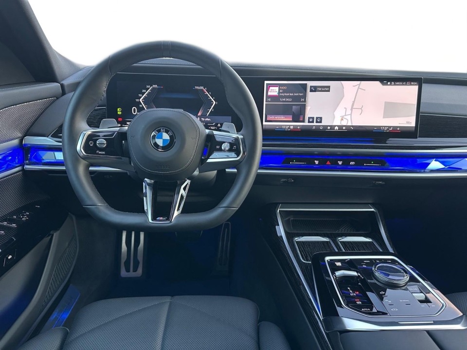 BMW Seria 7 xDrive740d M-Sport - foto 15