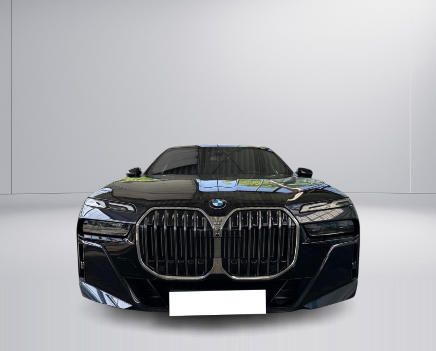 BMW Seria 7 xDrive740d M-Sport - foto 8