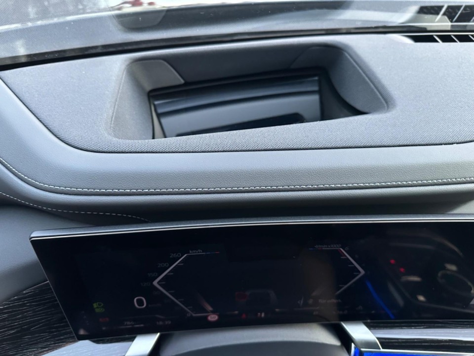 BMW Seria 7 xDrive740d M-Sport - foto 29