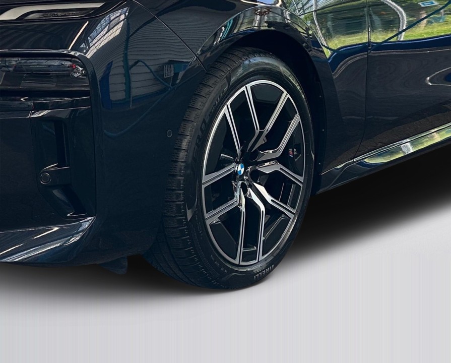 BMW Seria 7 xDrive740d M-Sport - foto 46