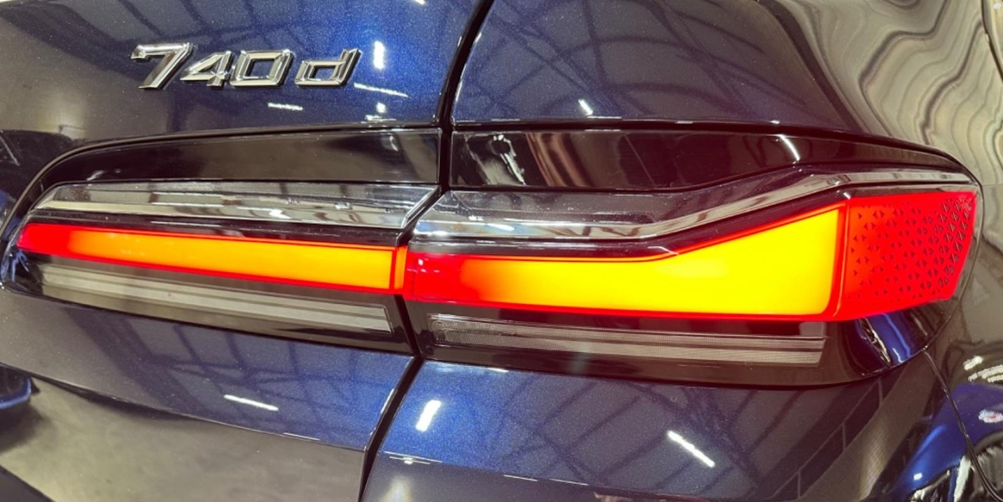 BMW Seria 7 xDrive740d M-Sport - foto 41