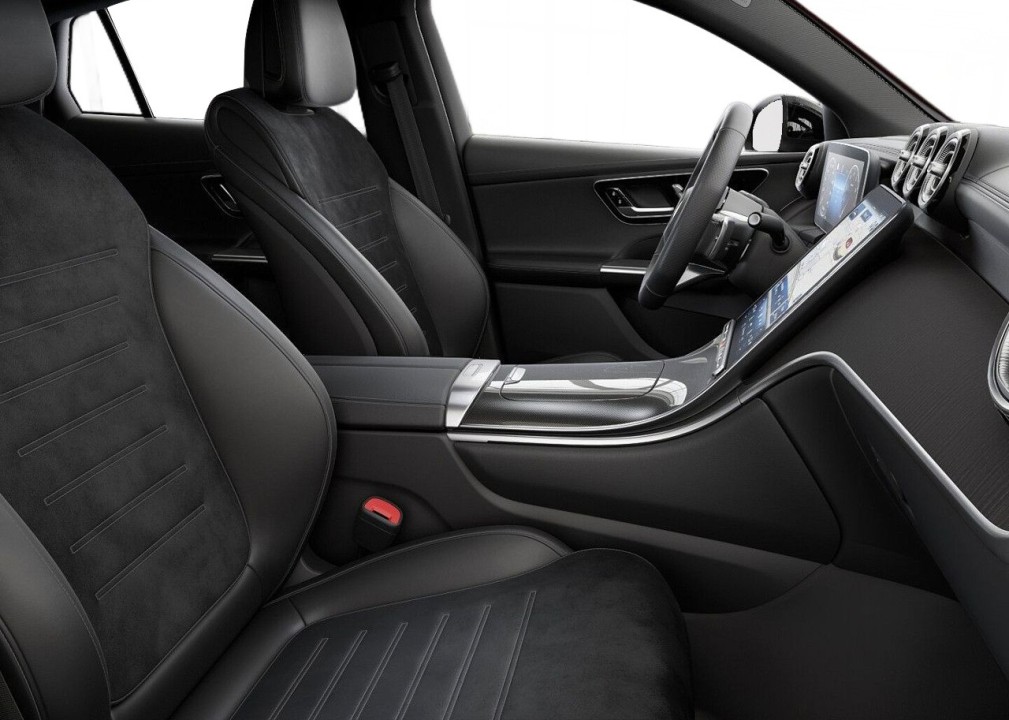 Mercedes-Benz GLC Coupé 300 4MATIC AMG Line (4)