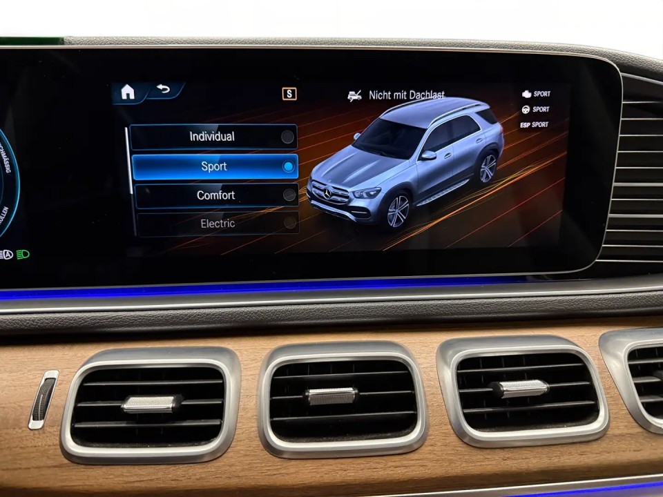 Mercedes-Benz GLE 350de 4MATIC AMG - foto 30