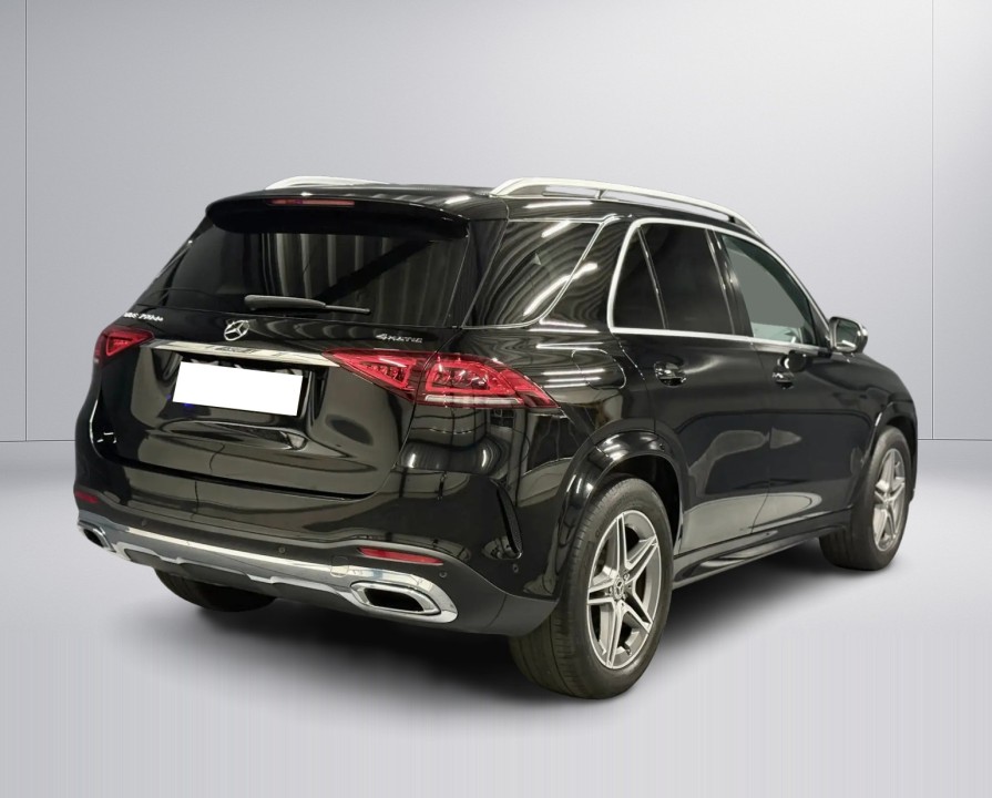 Mercedes-Benz GLE 350de 4MATIC AMG (3)