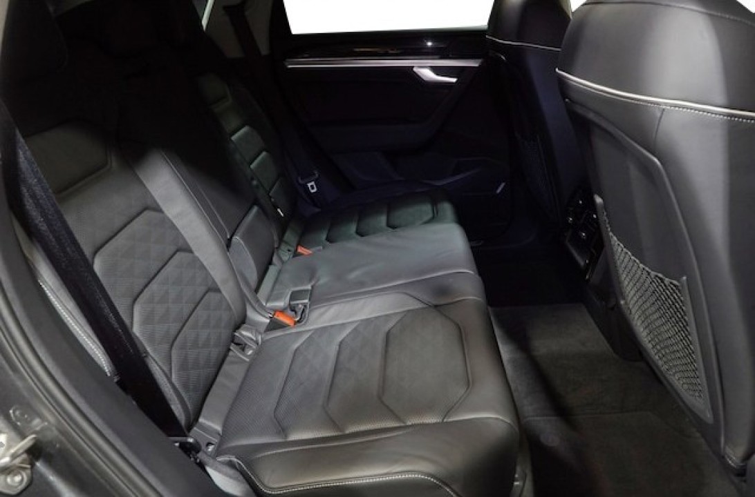 Volkswagen Touareg Elegance - foto 6