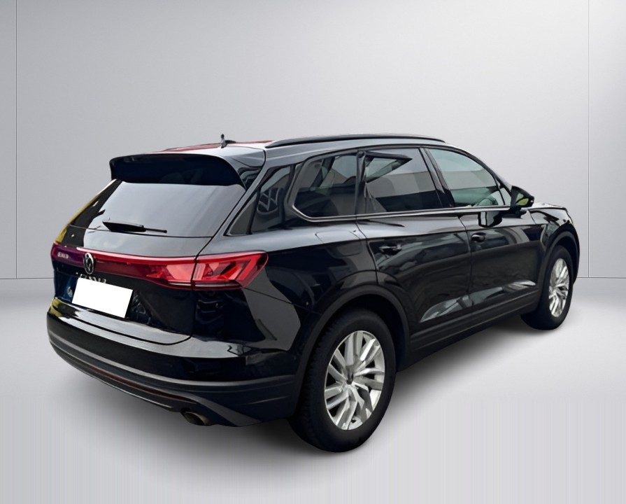 Volkswagen Touareg (2)