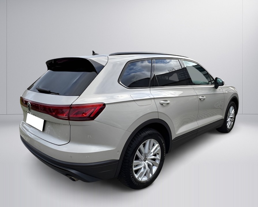 Volkswagen Touareg (3)