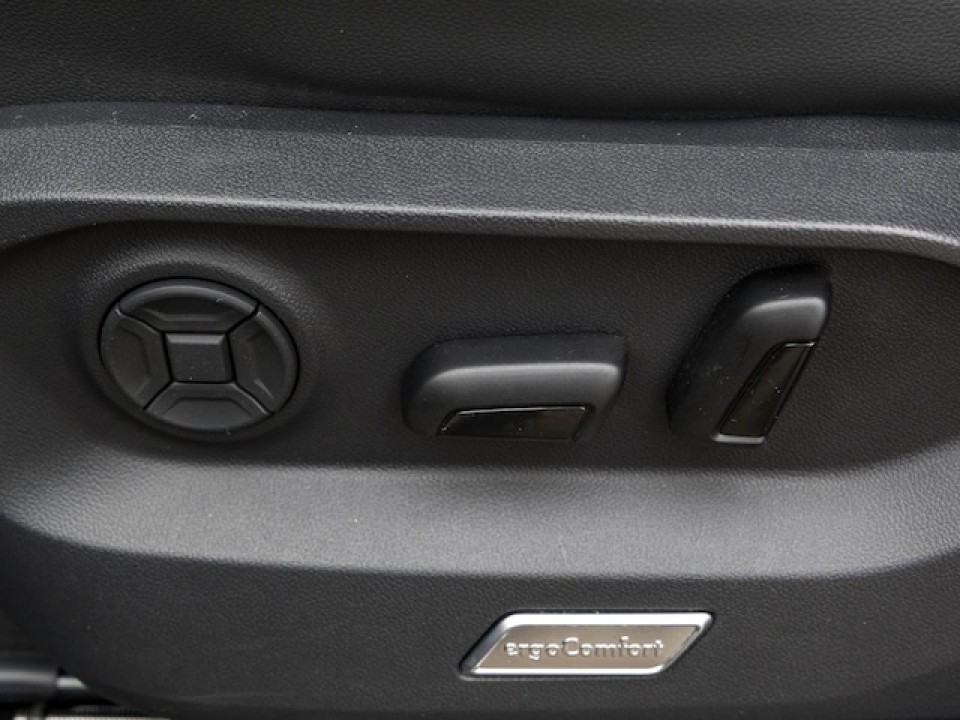 Volkswagen Touareg - foto 9