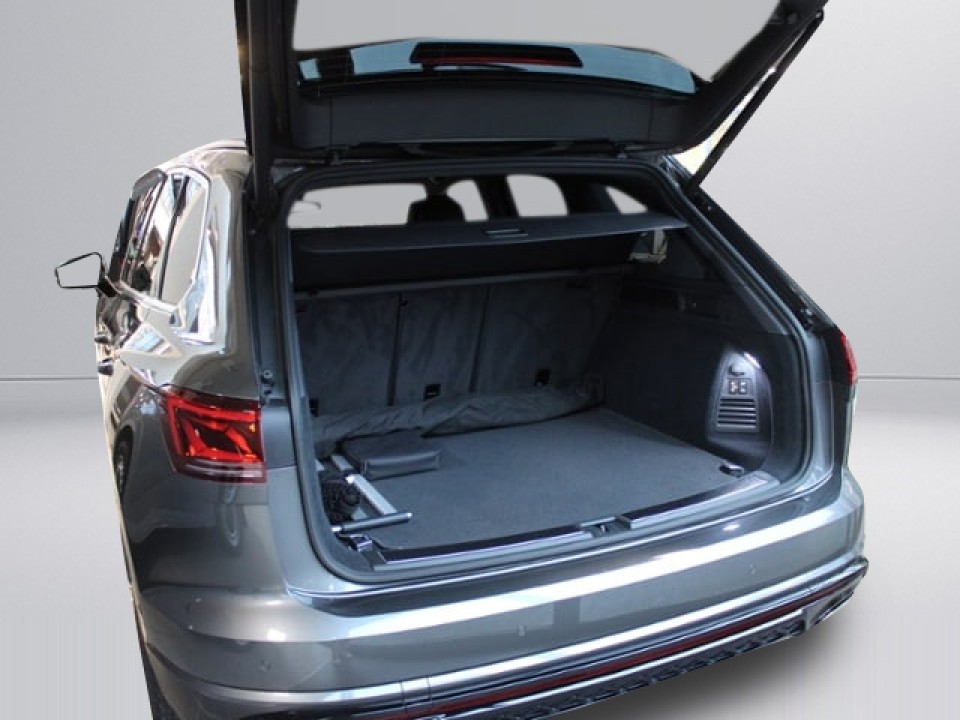 Volkswagen Touareg R-Line - foto 21