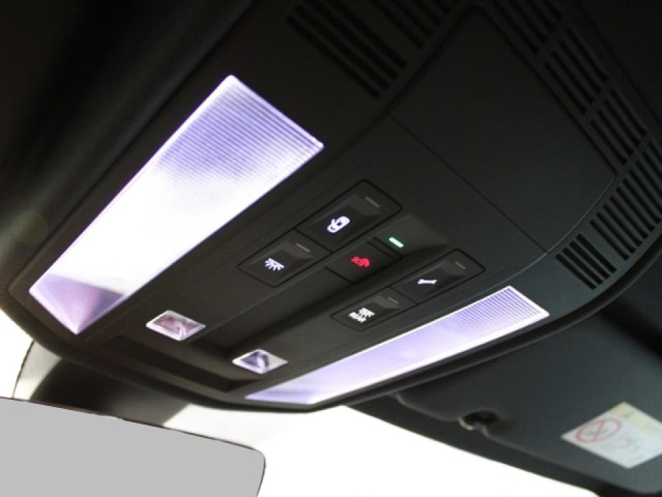 Volkswagen Touareg R-Line - foto 16