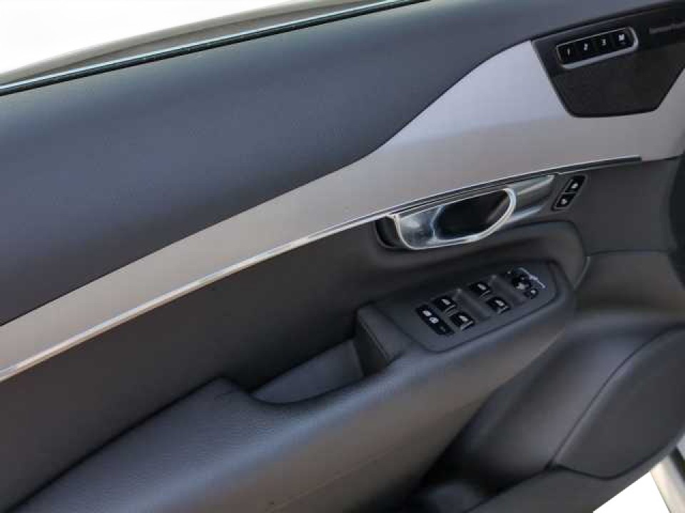 Volvo XC 90 Recharge T8 Inscription Expression - foto 14