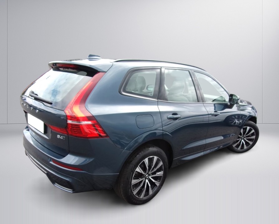 Volvo XC 60 B4 Plus Dark - foto 6