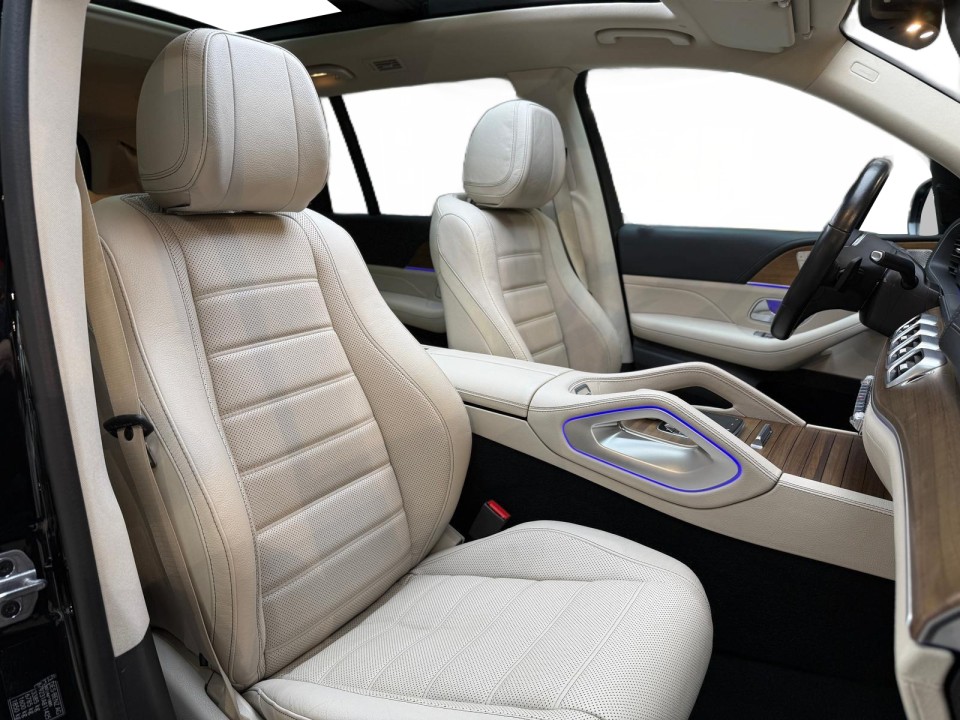 Mercedes-Benz GLS 400d 4MATIC AMG - foto 18