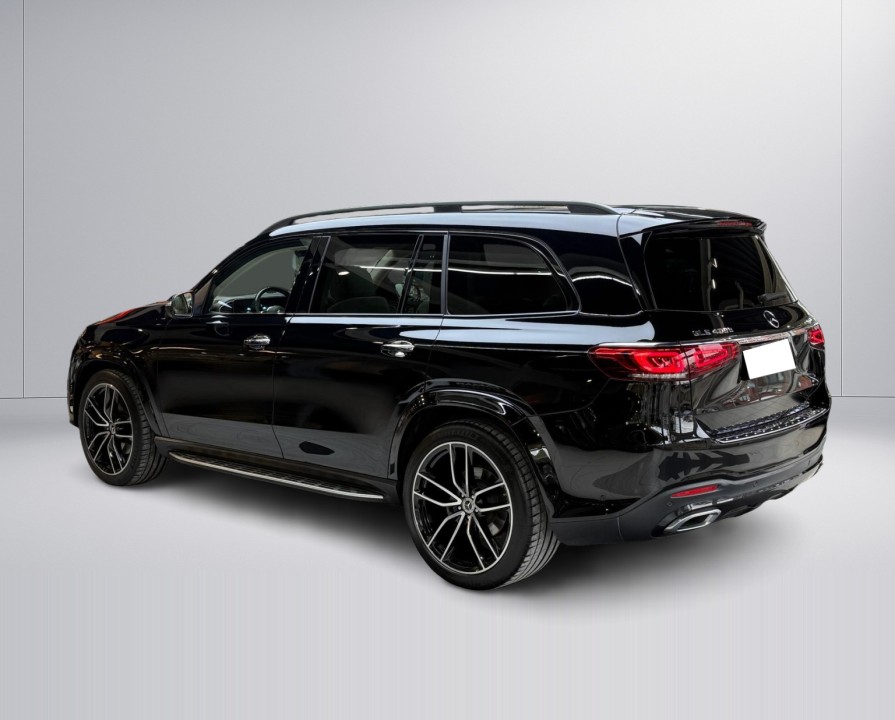 Mercedes-Benz GLS 400d 4MATIC AMG (4)