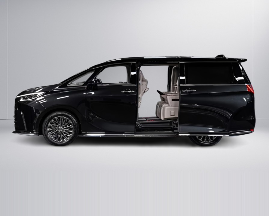 Lexus LM 350h Executive - foto 7