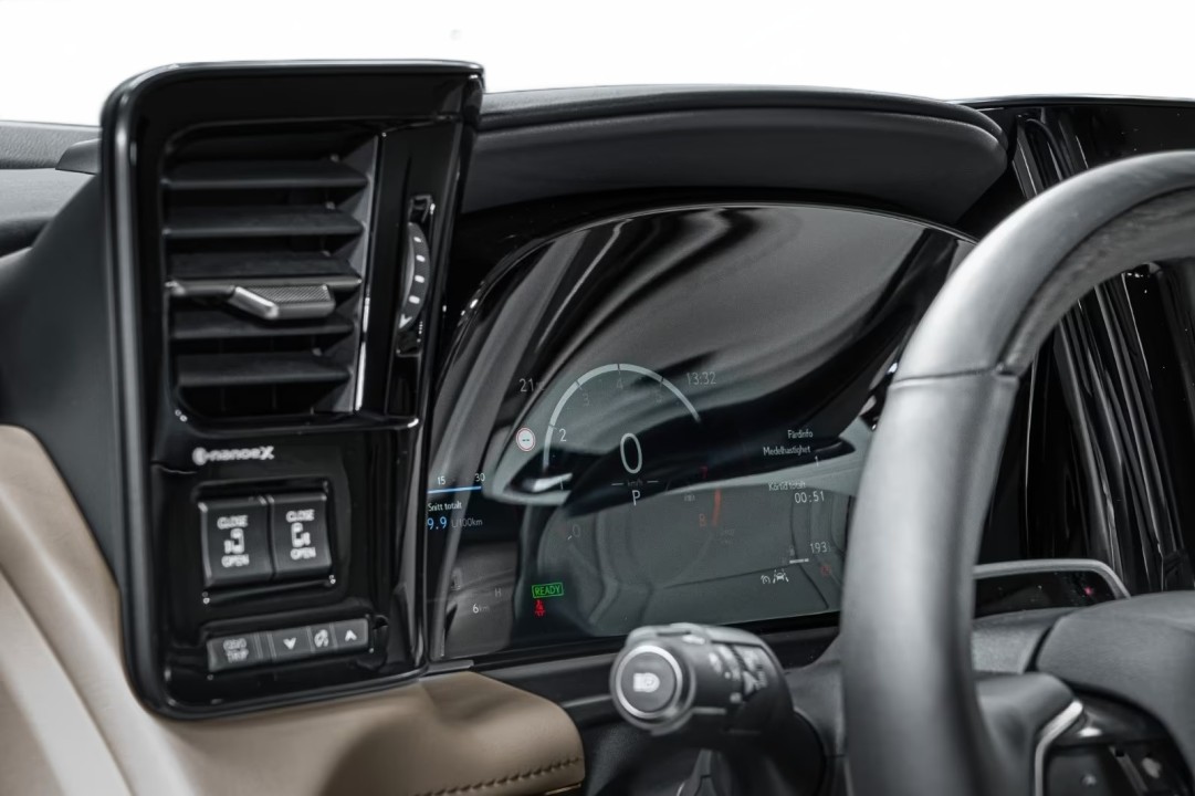 Lexus LM 350h Executive - foto 14