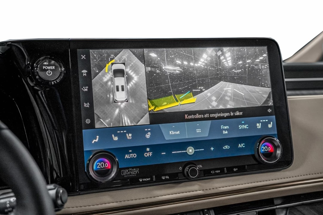 Lexus LM 350h Executive - foto 18