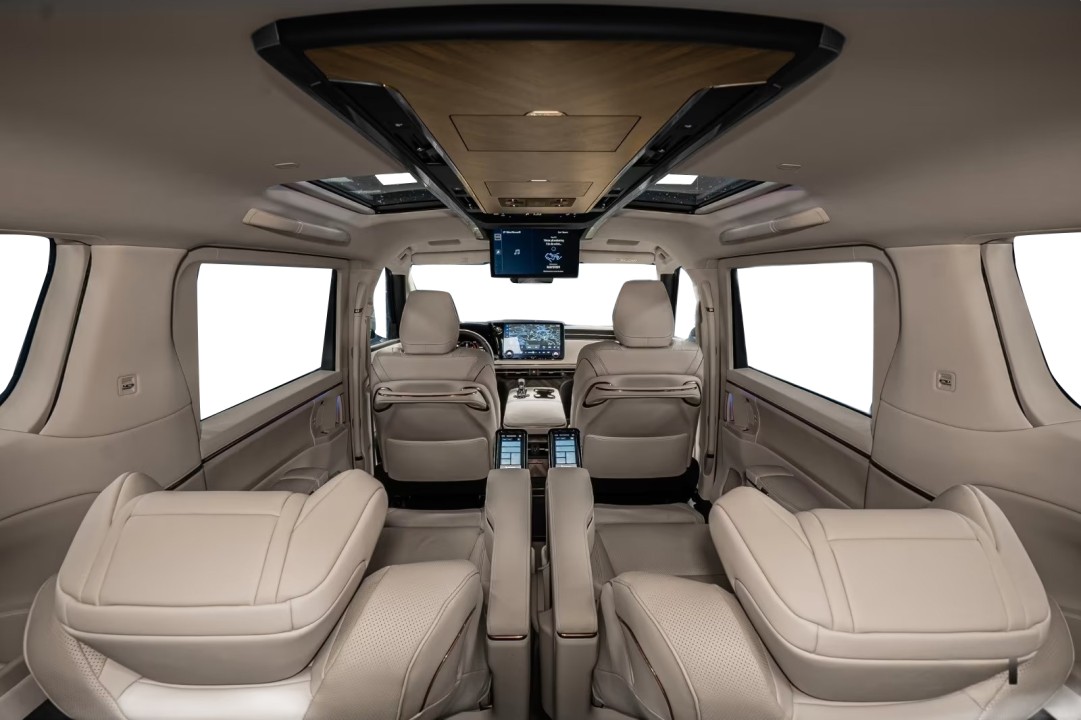 Lexus LM 350h Executive - foto 21