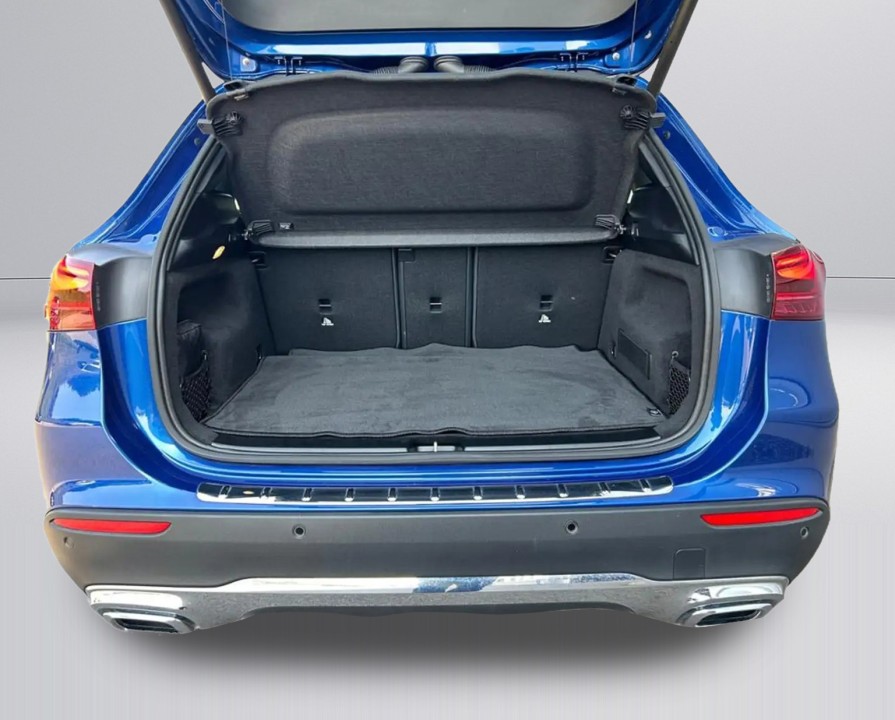 Mercedes-Benz GLA 220d 4MATIC - foto 16