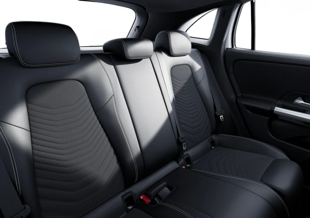 Mercedes-Benz GLA 220d 4MATIC - foto 10