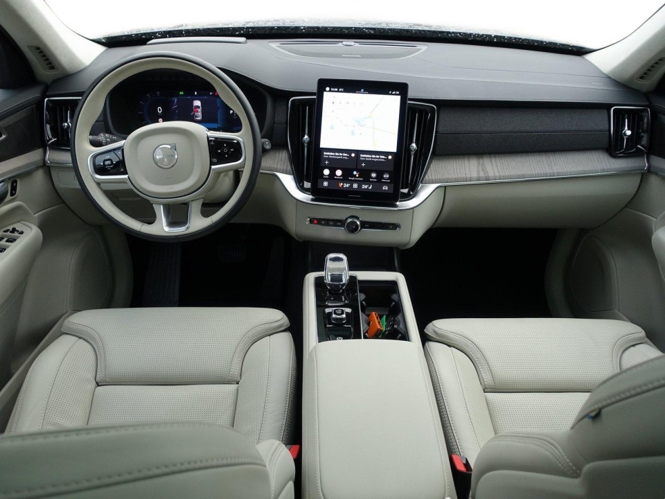 Volvo XC 90 T8 Recharge AWD Ultra Bright - foto 12