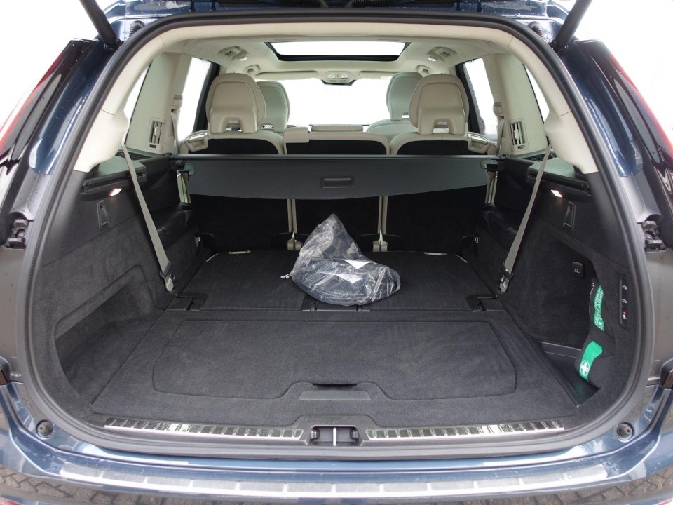 Volvo XC 90 T8 Recharge AWD Ultra Bright - foto 25