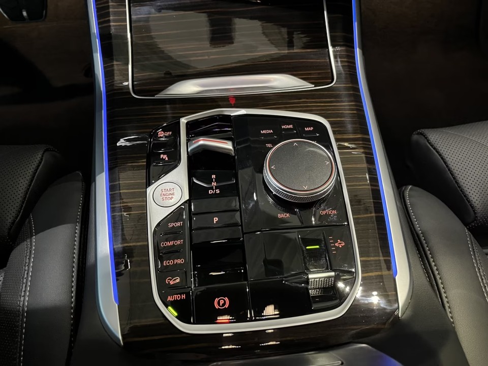 BMW X5 xDrive30d M-Sport - foto 10