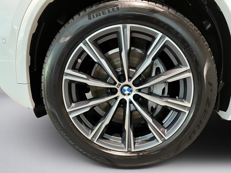 BMW X5 xDrive30d M-Sport - foto 23