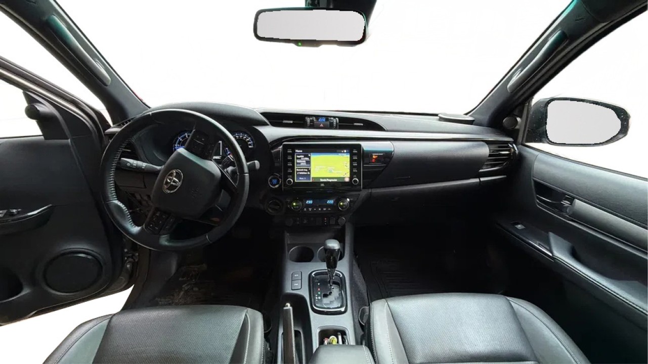 Toyota Hilux Invincible - foto 7