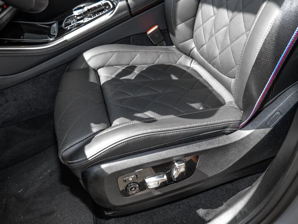 BMW X5 xDrive30d M-Sport - foto 10