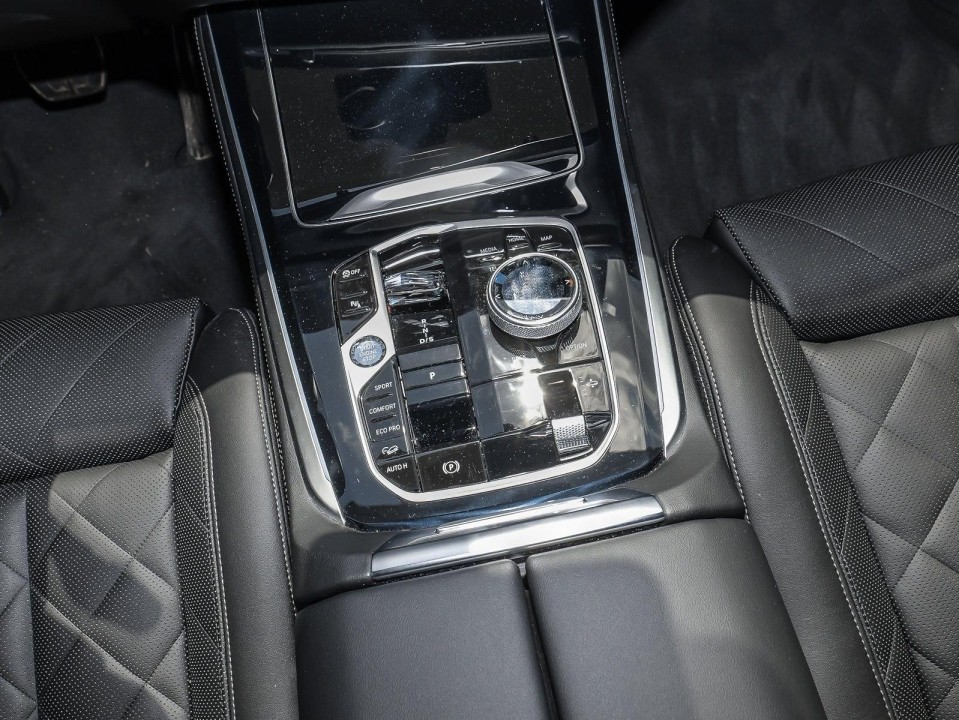 BMW X5 xDrive30d M-Sport - foto 11