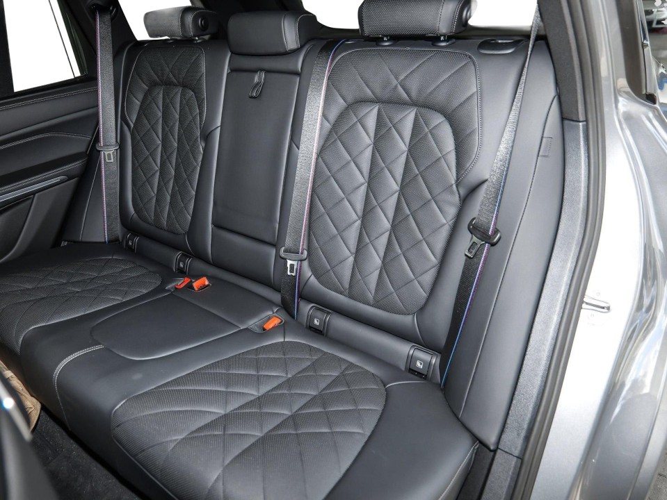 BMW X5 xDrive30d M-Sport (4)