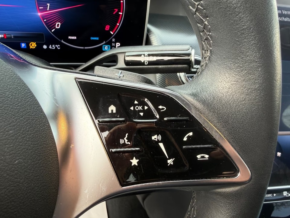 Mercedes-Benz GLC 200 4MATIC - foto 13