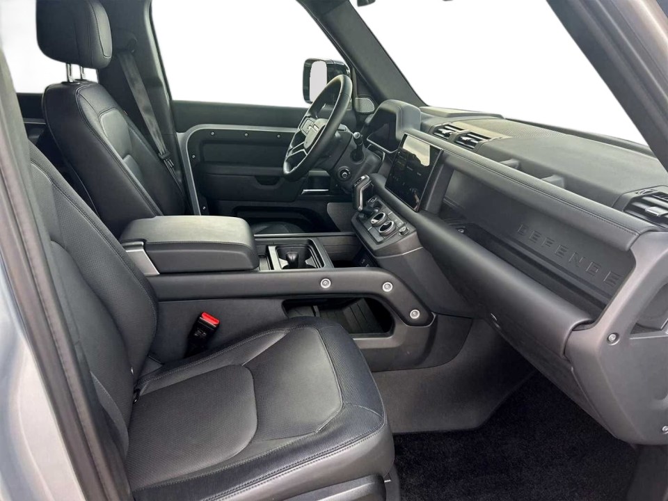 Land Rover Defender P400 X-Dynamic HSE - foto 7