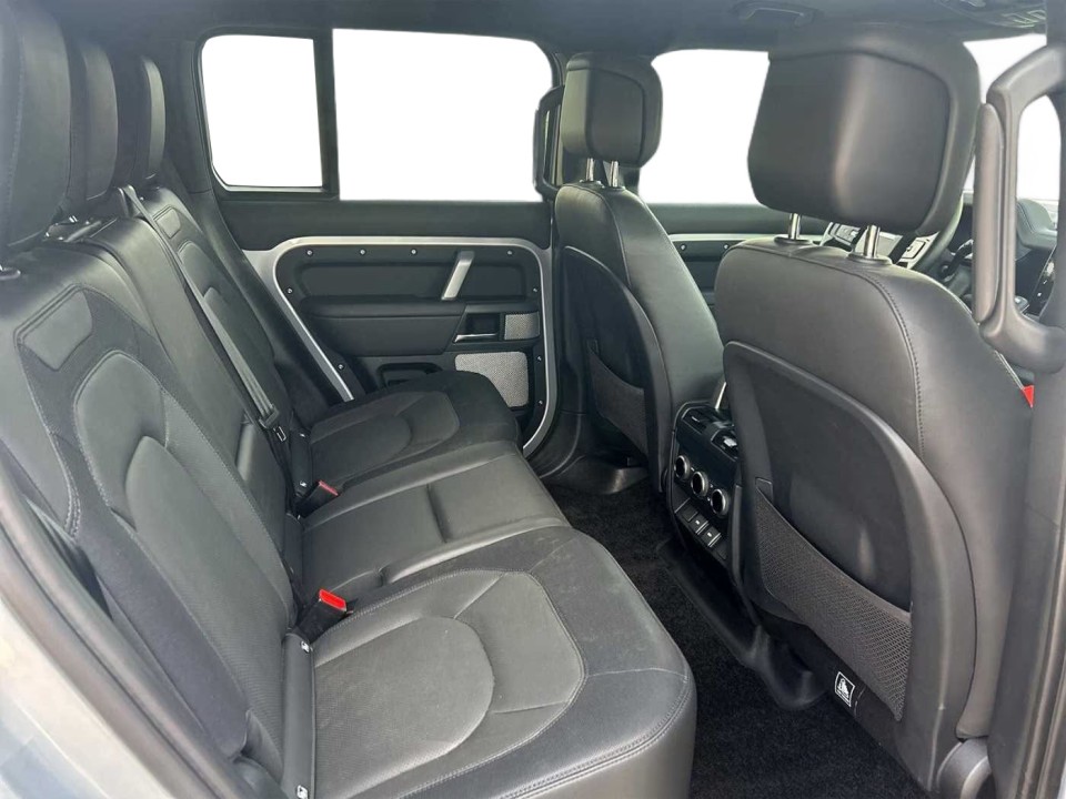 Land Rover Defender P400 X-Dynamic HSE - foto 8