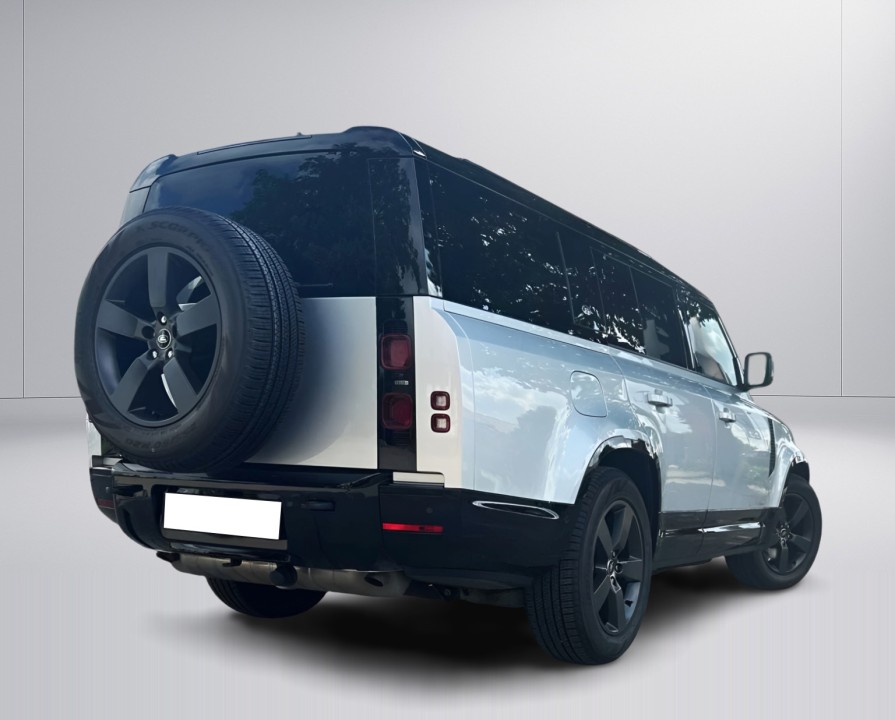 Land Rover Defender P400 X-Dynamic HSE (4)