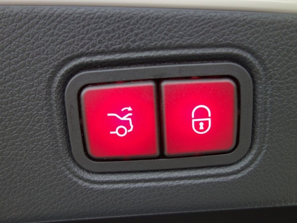 Mercedes-Benz E-Class 53 AMG 4MATIC - foto 37