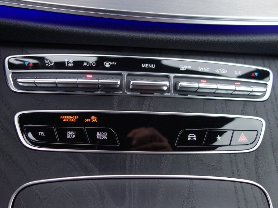 Mercedes-Benz E-Class 53 AMG 4MATIC - foto 22