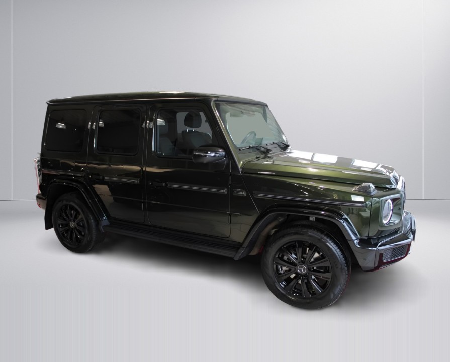 Mercedes-Benz G 400d AMG Line (2)