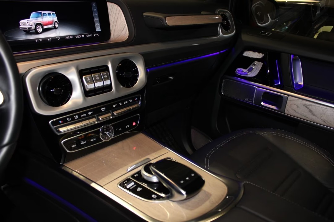 Mercedes-Benz G 400d AMG Line - foto 22